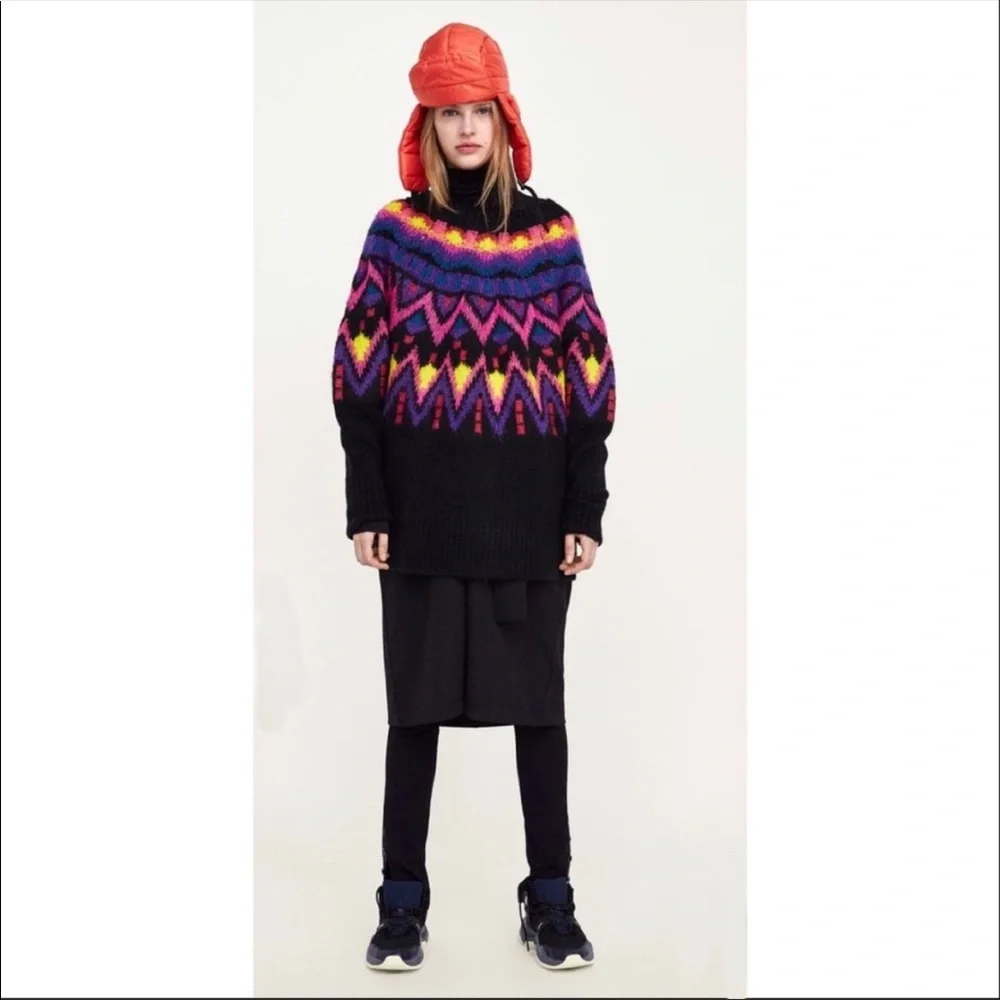EUC Zara Multicolor Geometric Sweater - Picture 2 of 13